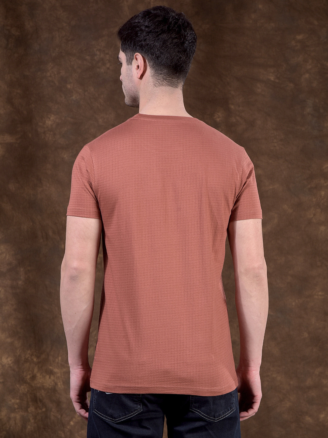 cobb rust self-design round neck t-shirt