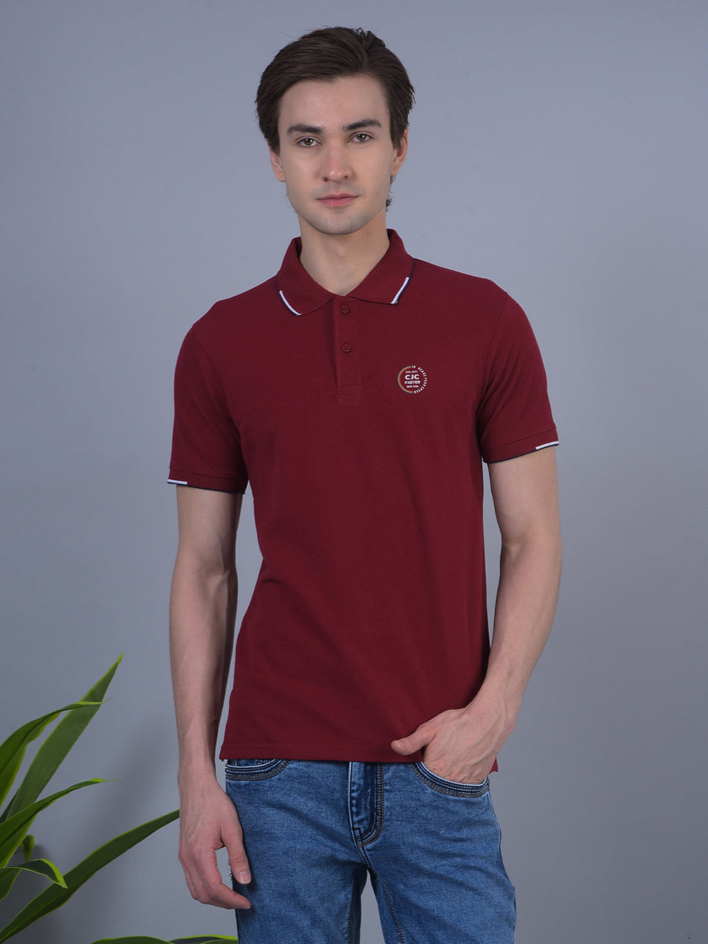 cobb solid maroon polo neck t-shirt