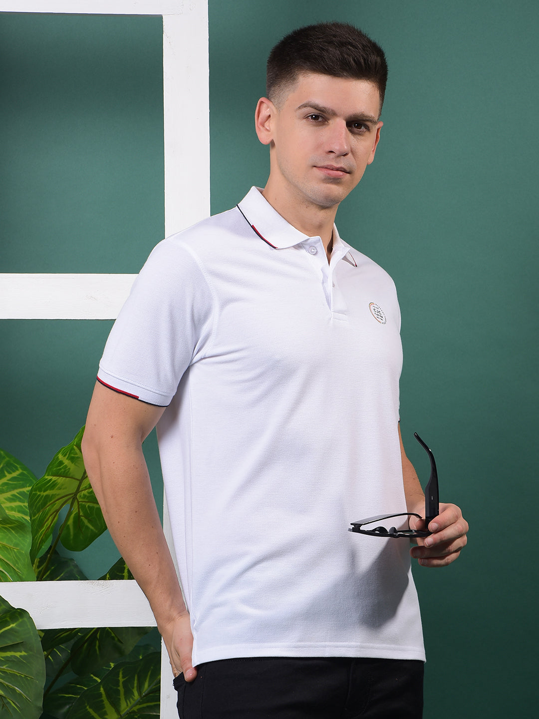 cobb solid white polo neck t-shirt