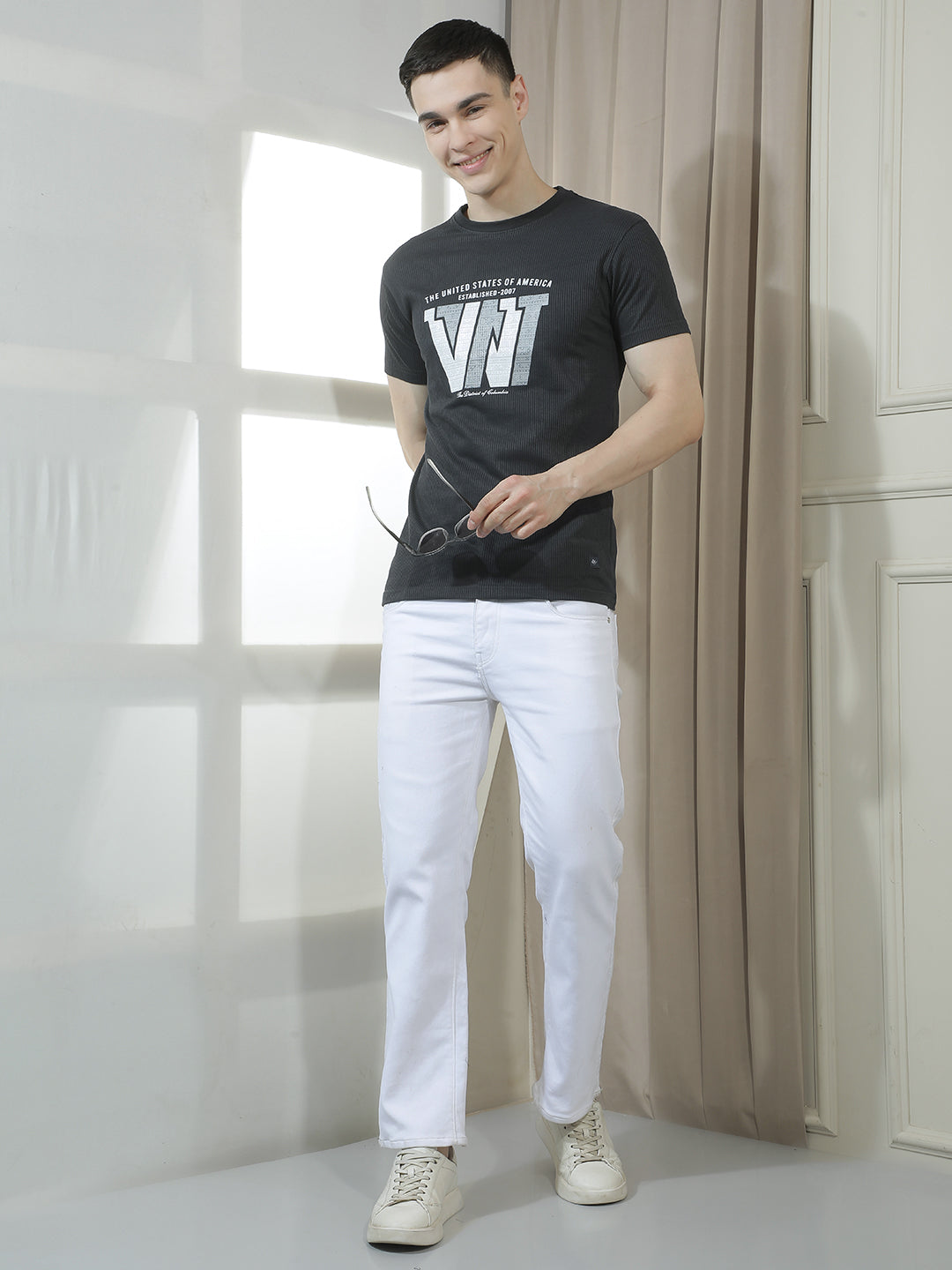 COBB BLACK PRINTED ROUND NECK T-SHIRT