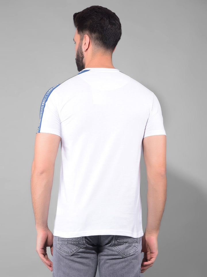 cobb white printed round neck t-shirt