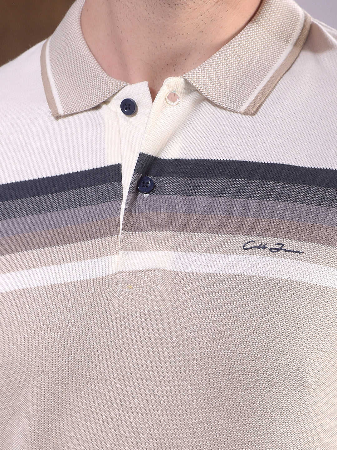 COBB BEIGE COLOR-BLOCK POLO NECK T-SHIRT