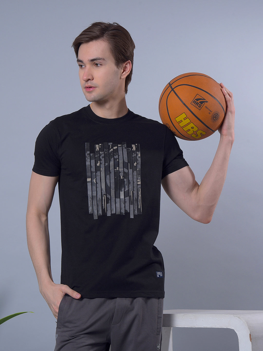 cobb black printed round neck t-shirt