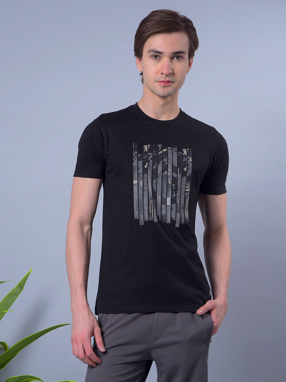 cobb black printed round neck t-shirt