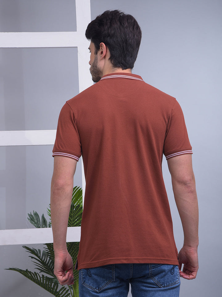 cobb solid brown polo neck t-shirt