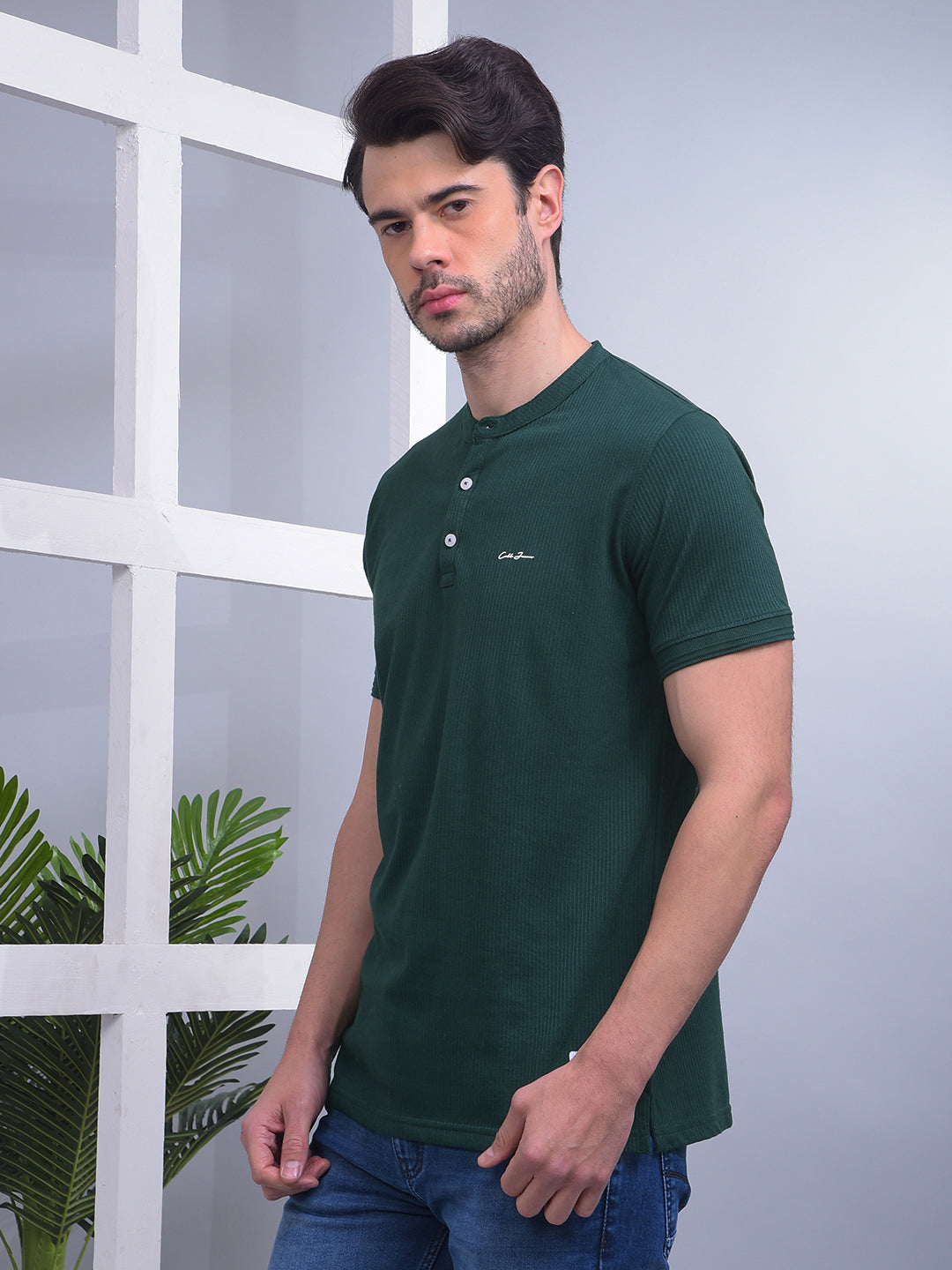 COBB SOLID BOTTLE GREEN ROUND NECK T-SHIRT