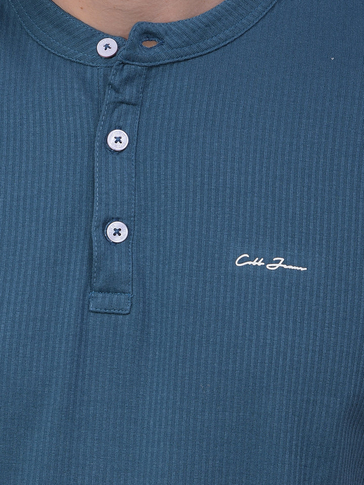 cobb solid teal blue round neck t-shirt