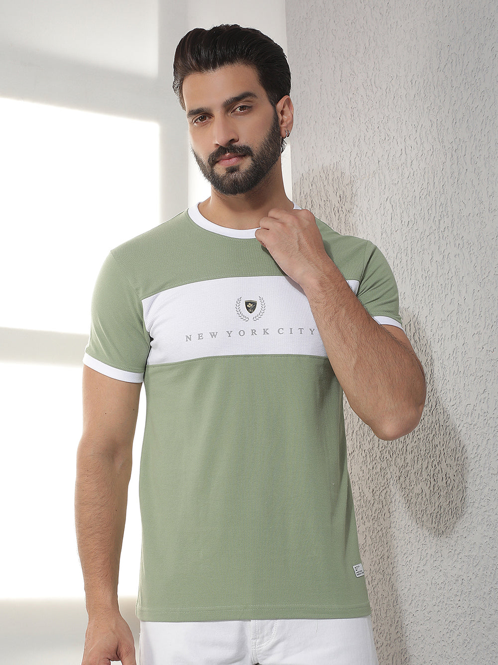 cobb light green striped round neck t-shirt