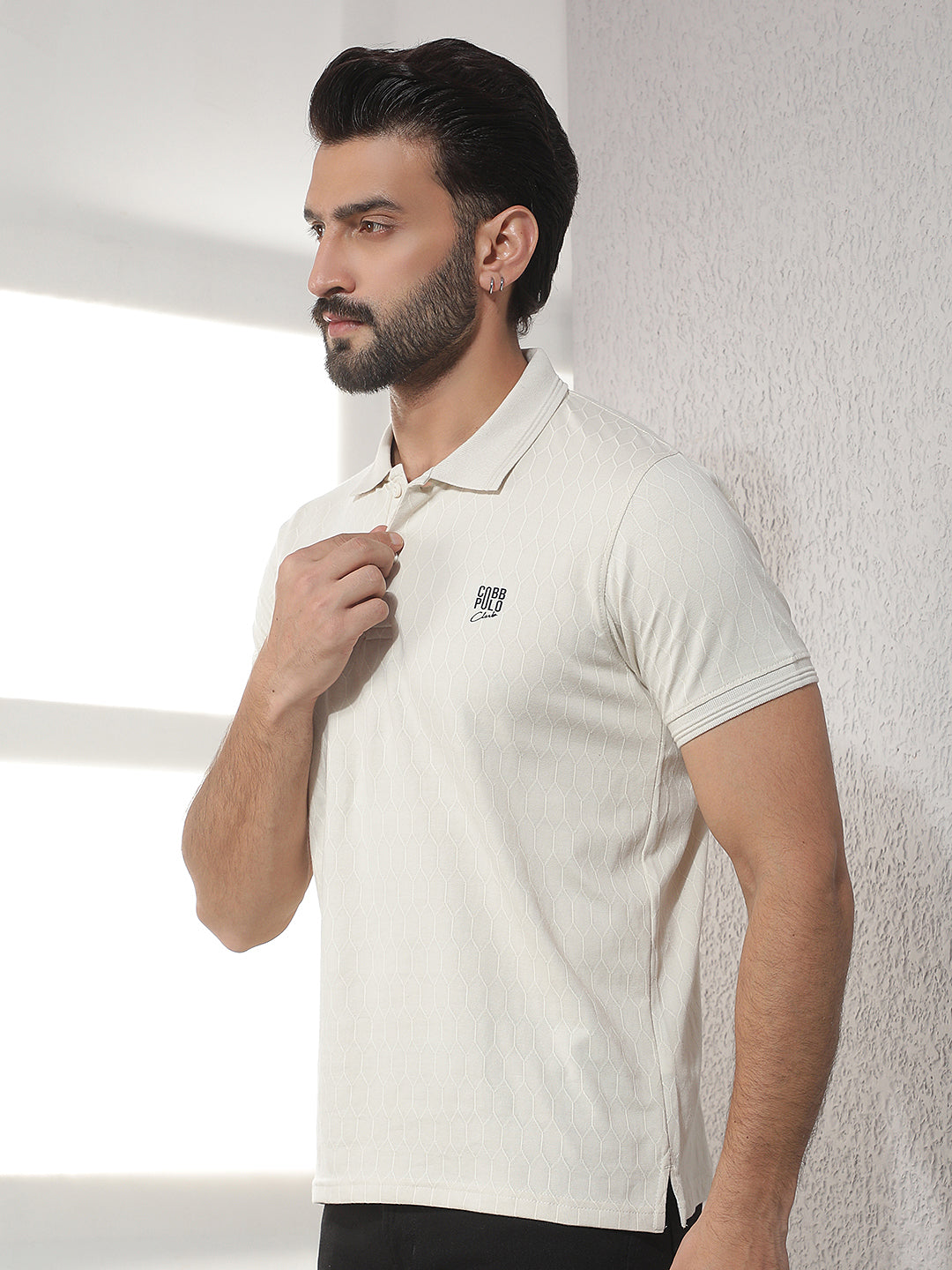 cobb cream solid polo neck t-shirt