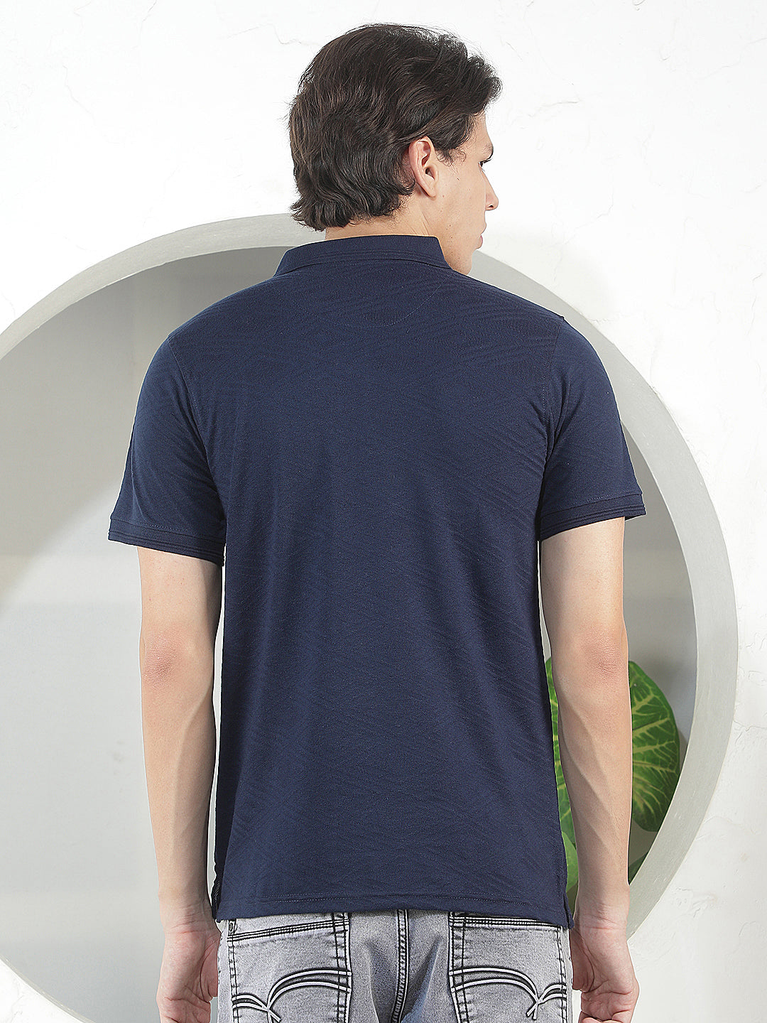 navy blue textured polo t-shirt