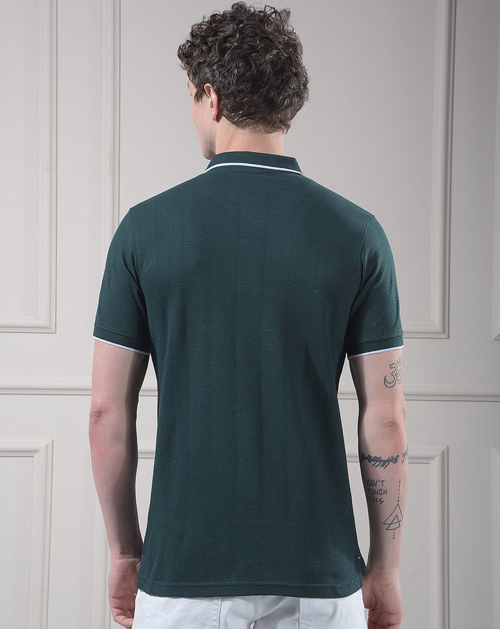 cobb botal green solid polo neck t-shirt