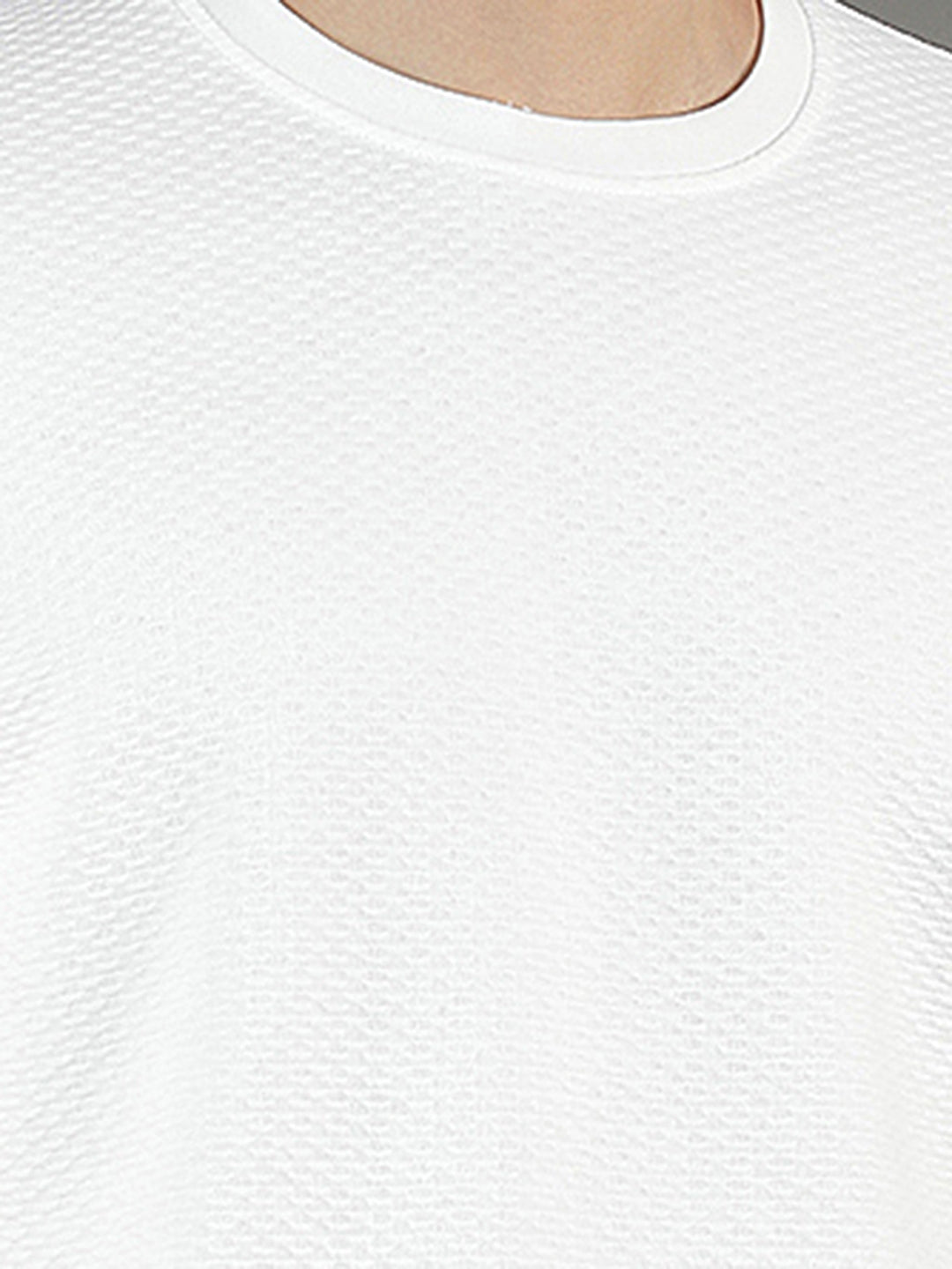 WHITE SELF-DESIGN ROUND TEES