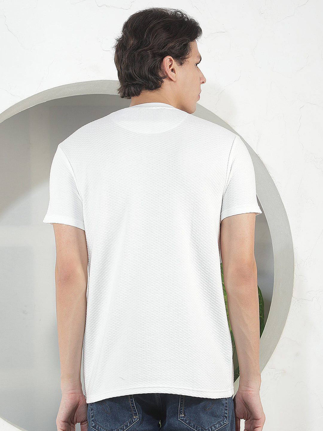 white self-design round tees