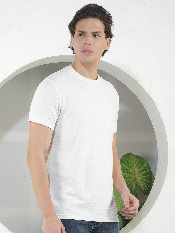 white self-design round tees