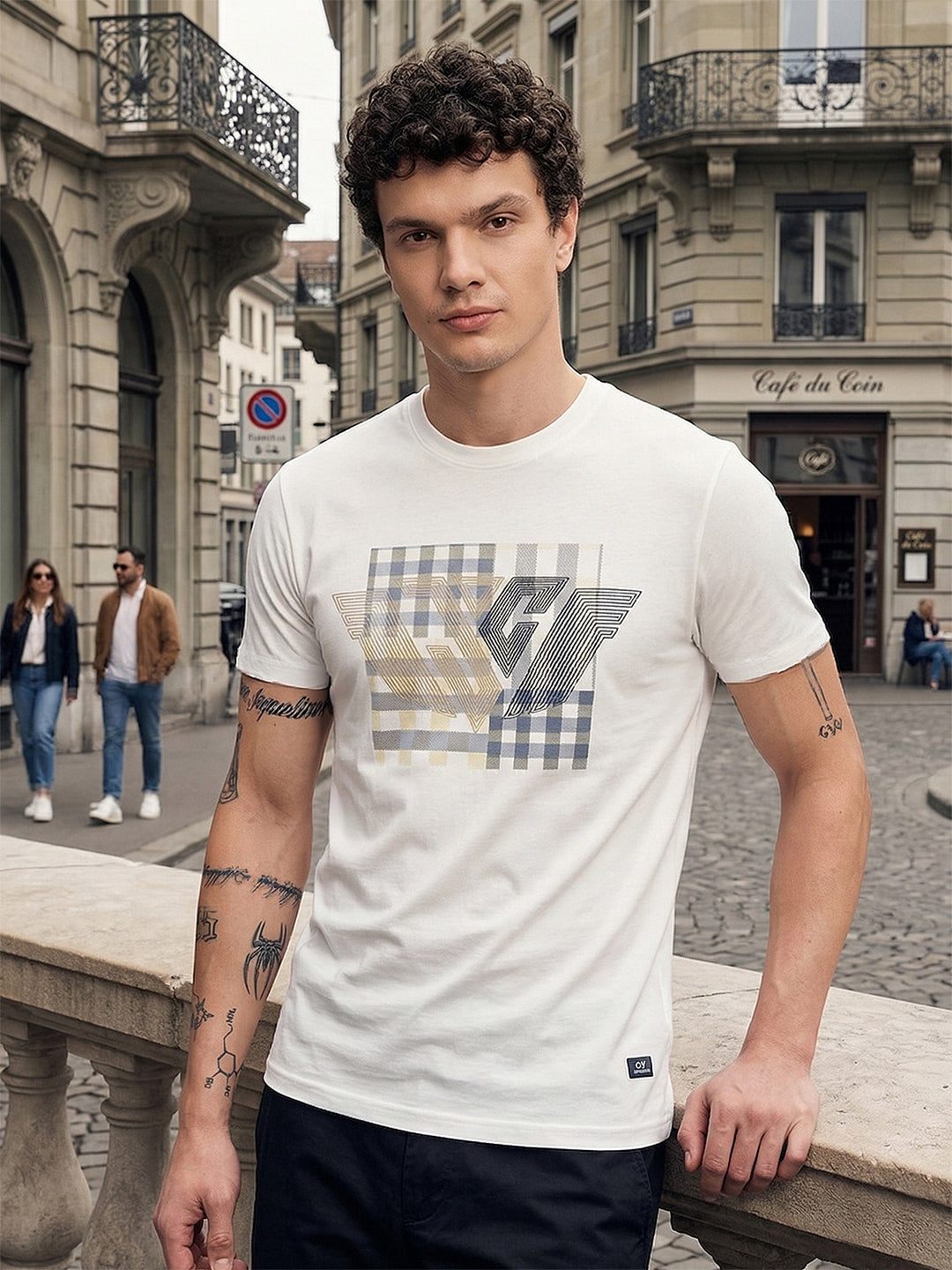 cobb white printed round neck t-shirt