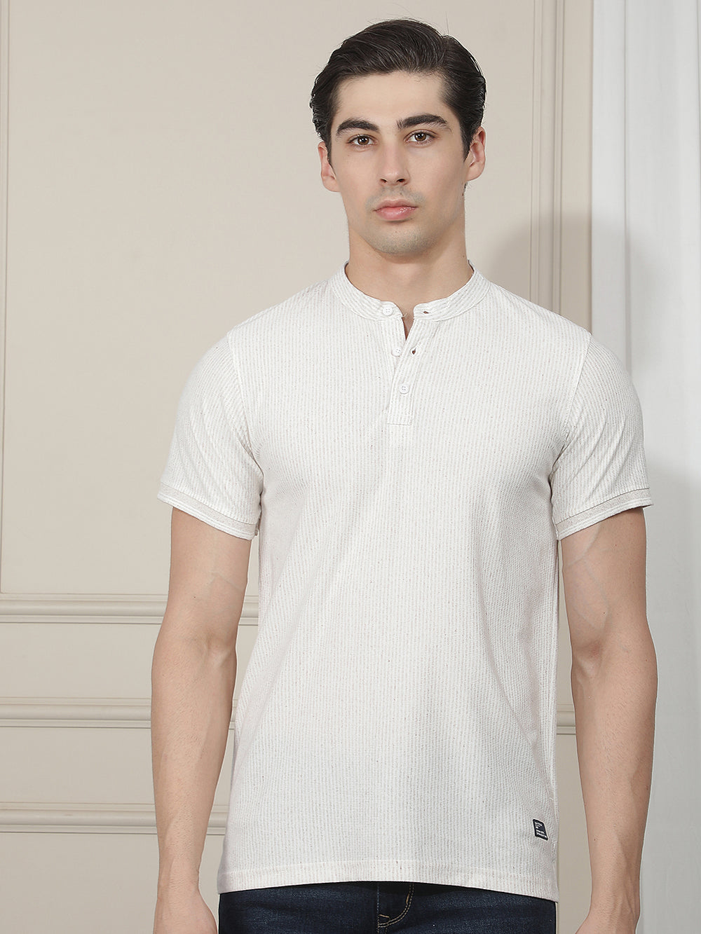 beige striped round tees