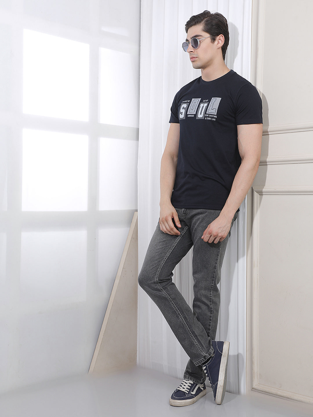 NAVY BLUE PRINTED ROUND TEES