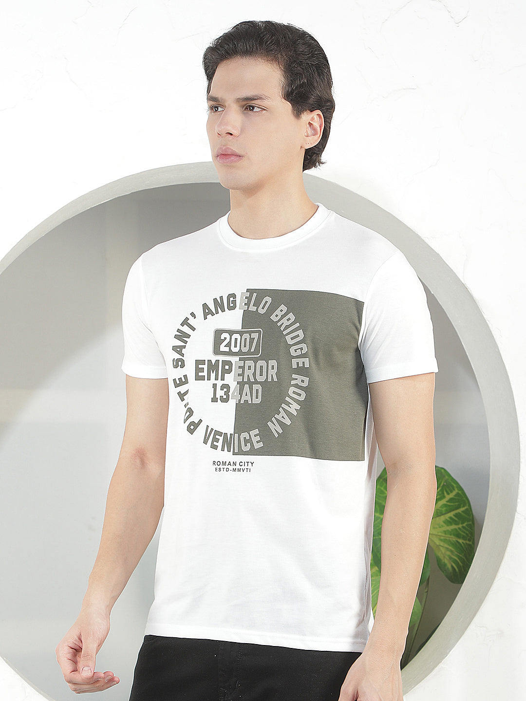 WHITE PRINTED ROUND TEES
