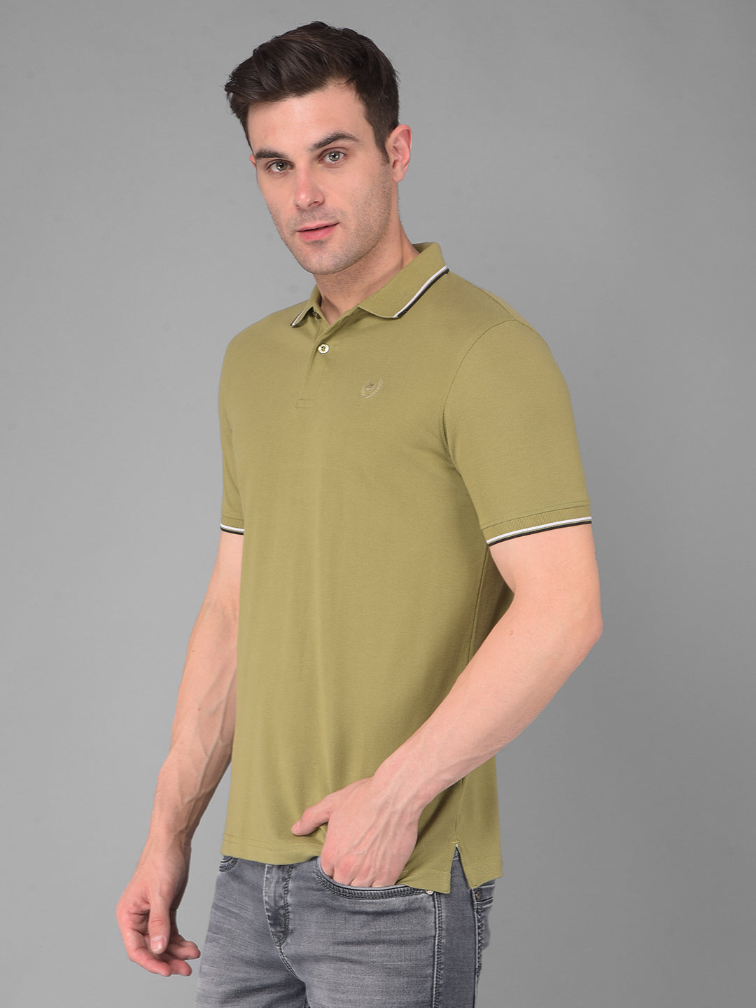 cobb solid olive green polo neck t-shirt