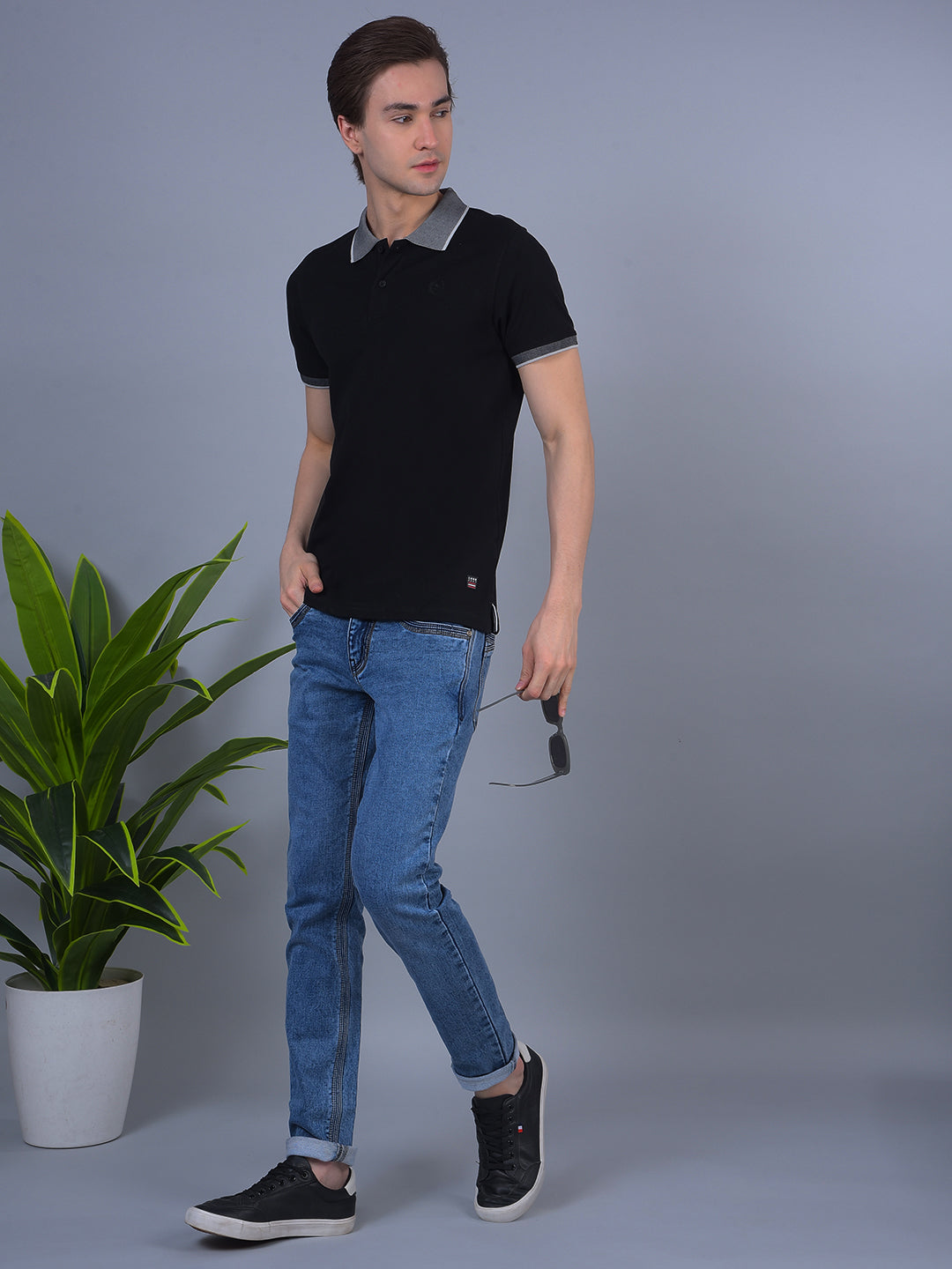 COBB SOLID BLACK POLO NECK T-SHIRT