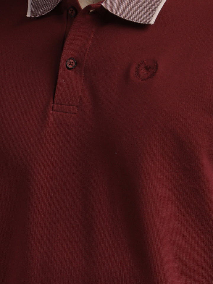 cobb solid maroon polo neck t-shirt