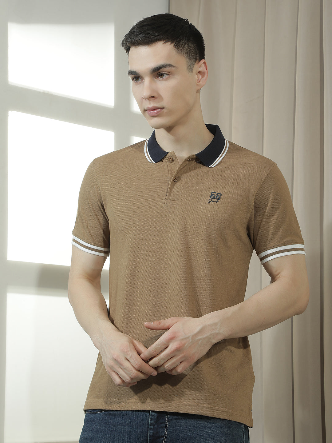 cobb brown solid polo neck t-shirt