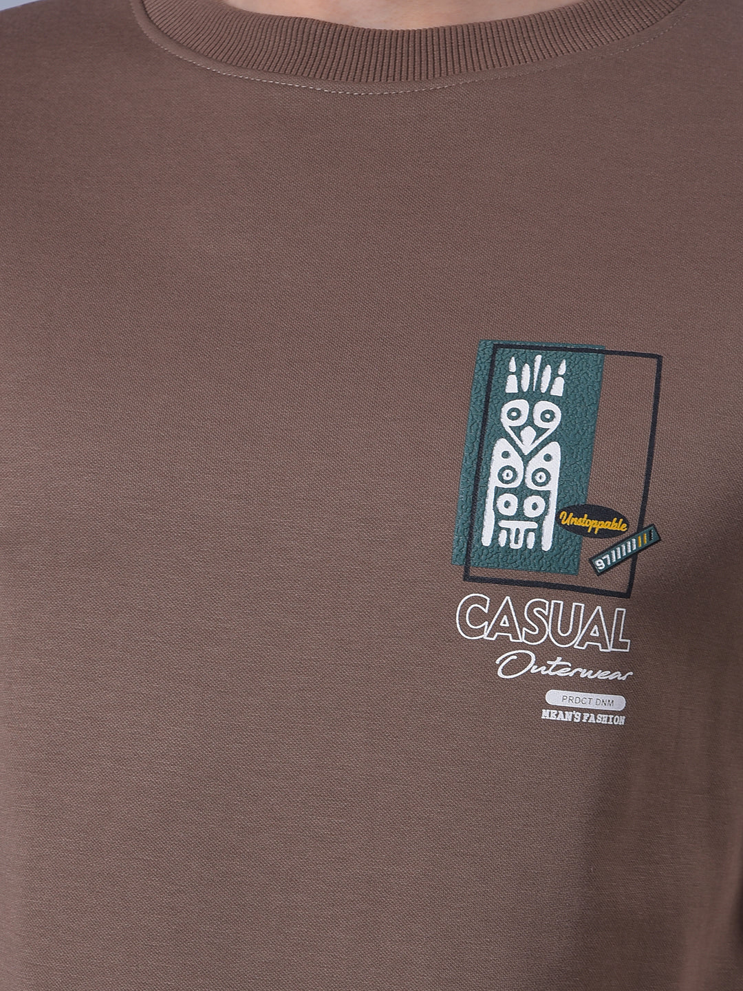 cobb brown printed round neck t-shirt