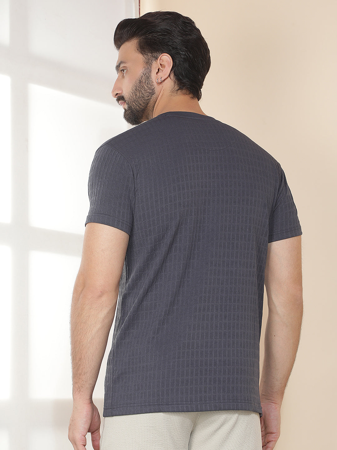 cobb dark grey solid round neck t-shirt