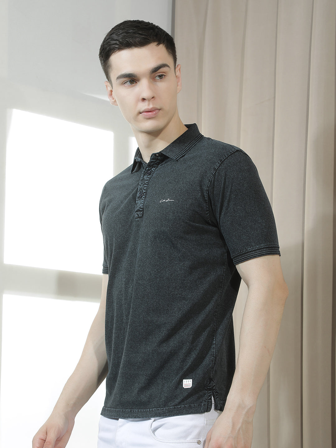 cobb black solid polo neck t-shirt