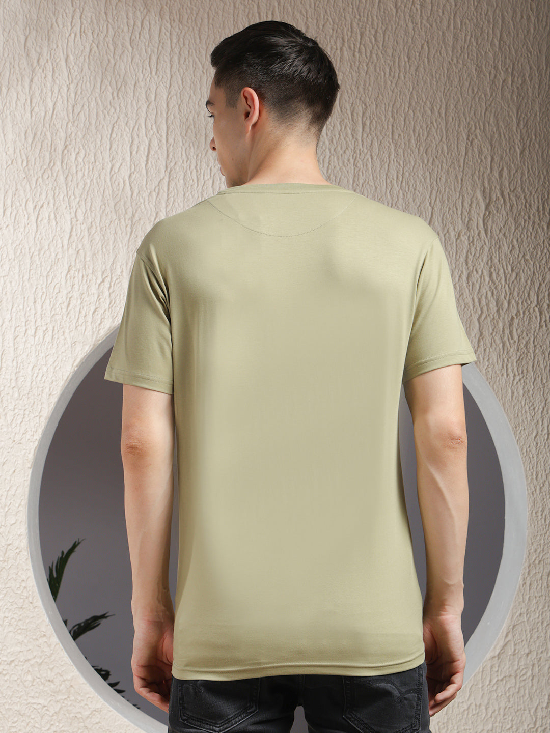 cobb pista green printed round neck t-shirt