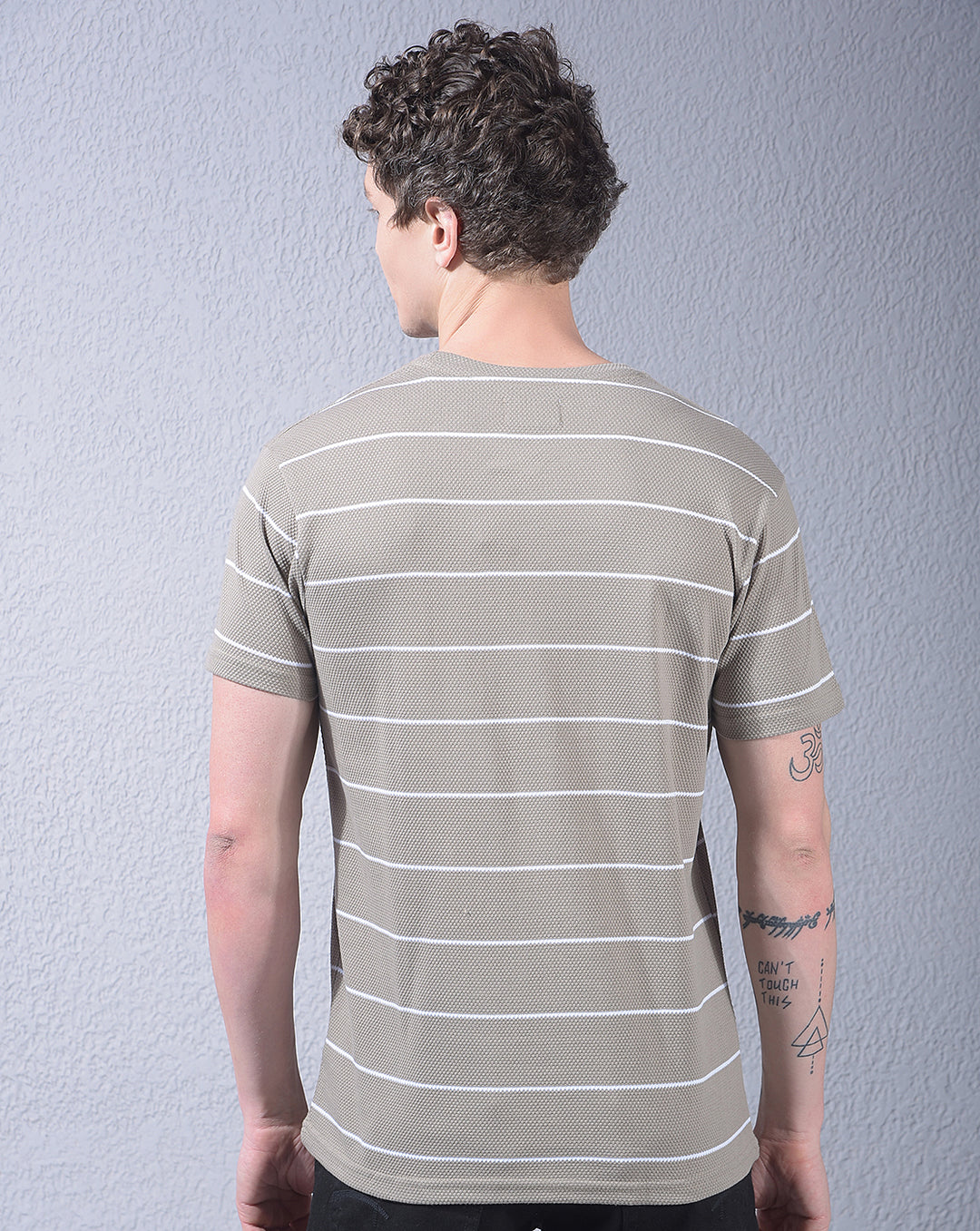 cobb beige striped round neck t-shirt