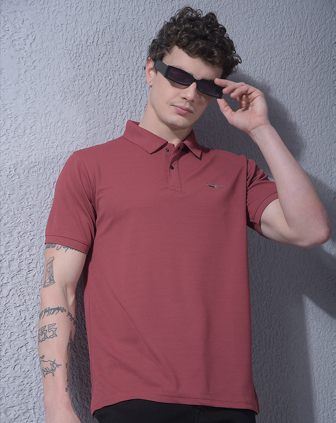 cobb mehroon striped polo neck t-shirt