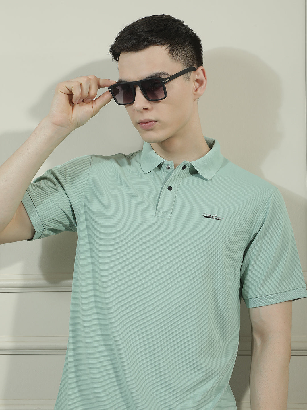 cobb sea green solid polo neck t-shirt