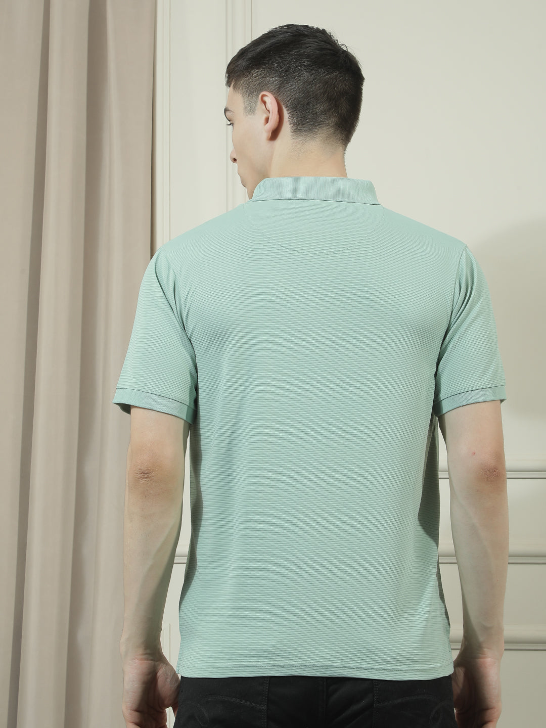 cobb sea green solid polo neck t-shirt