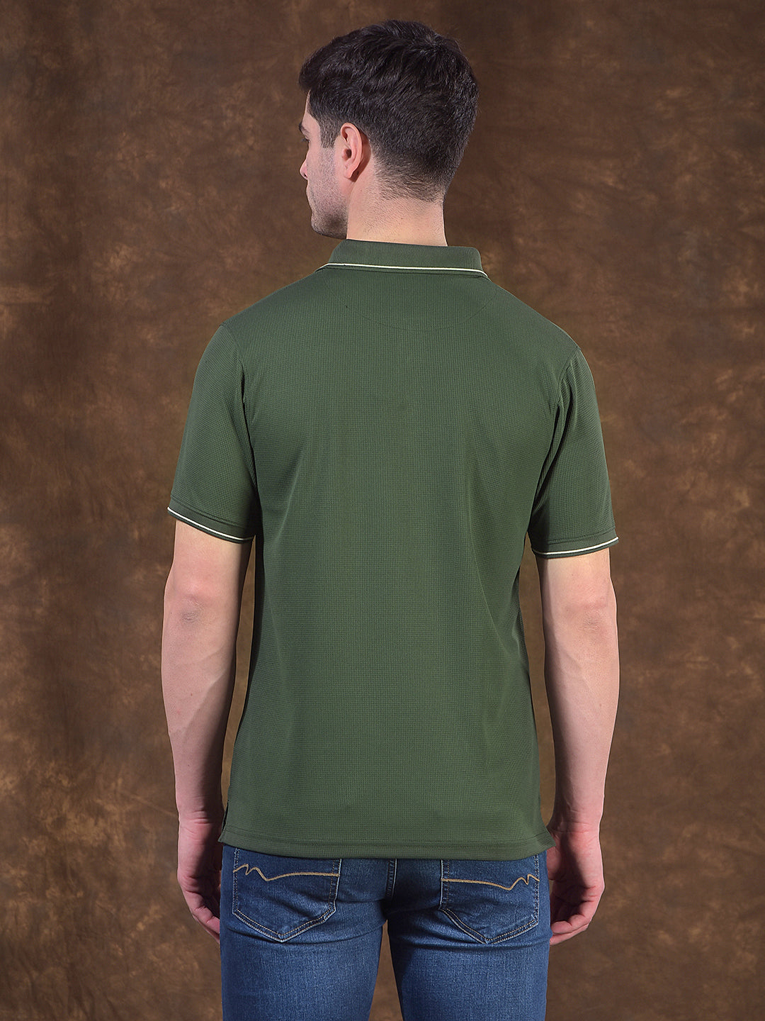 cobb olive self-design polo neck t-shirt