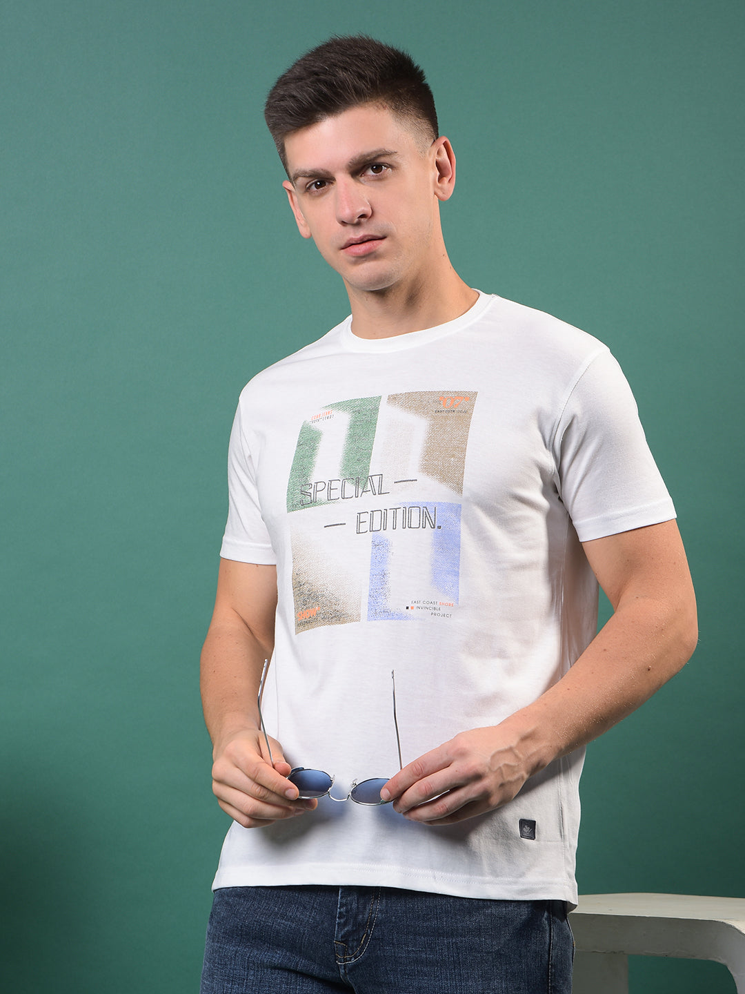 cobb white printed round neck t-shirt