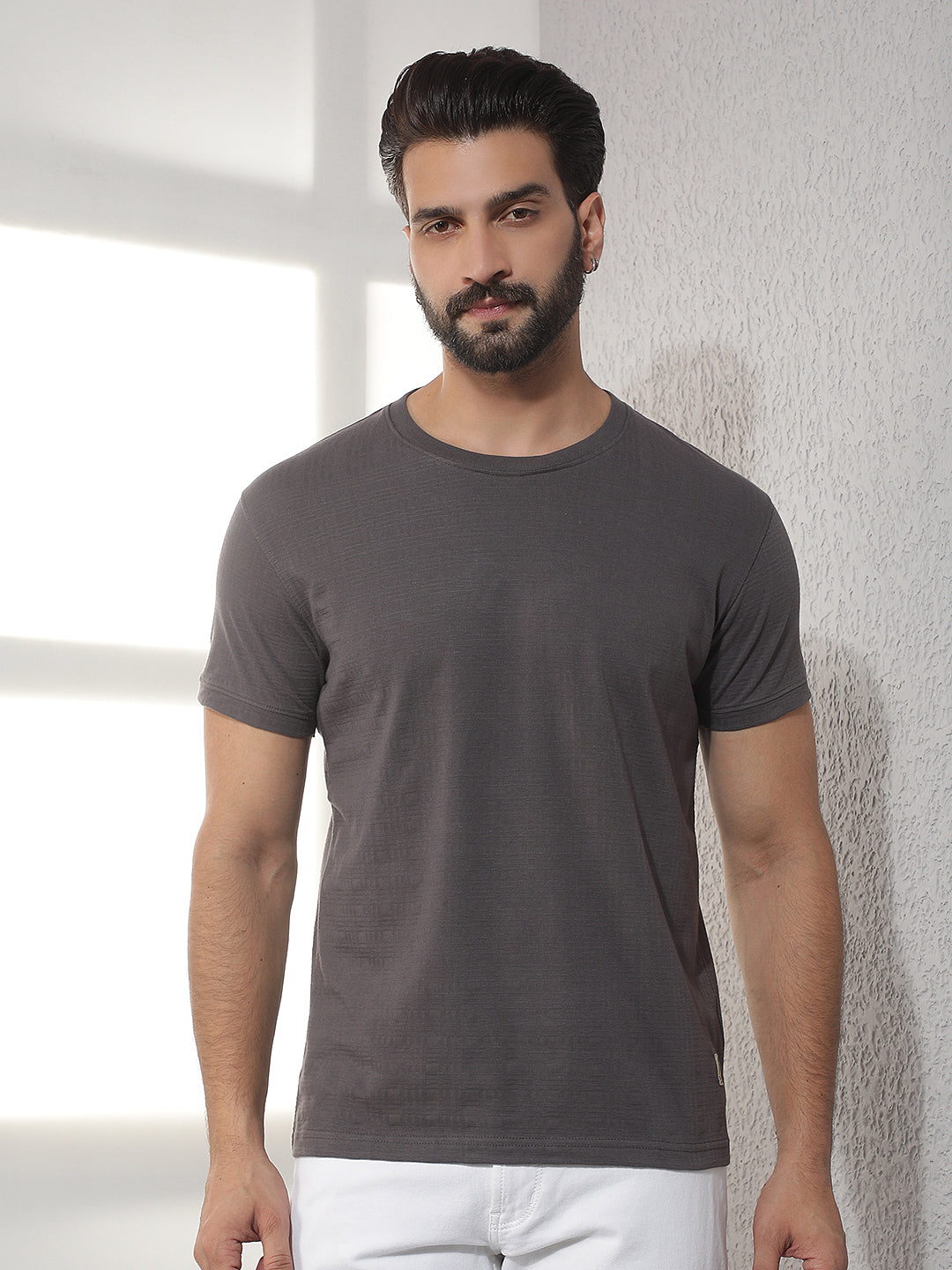 cobb grey solid round neck t-shirt