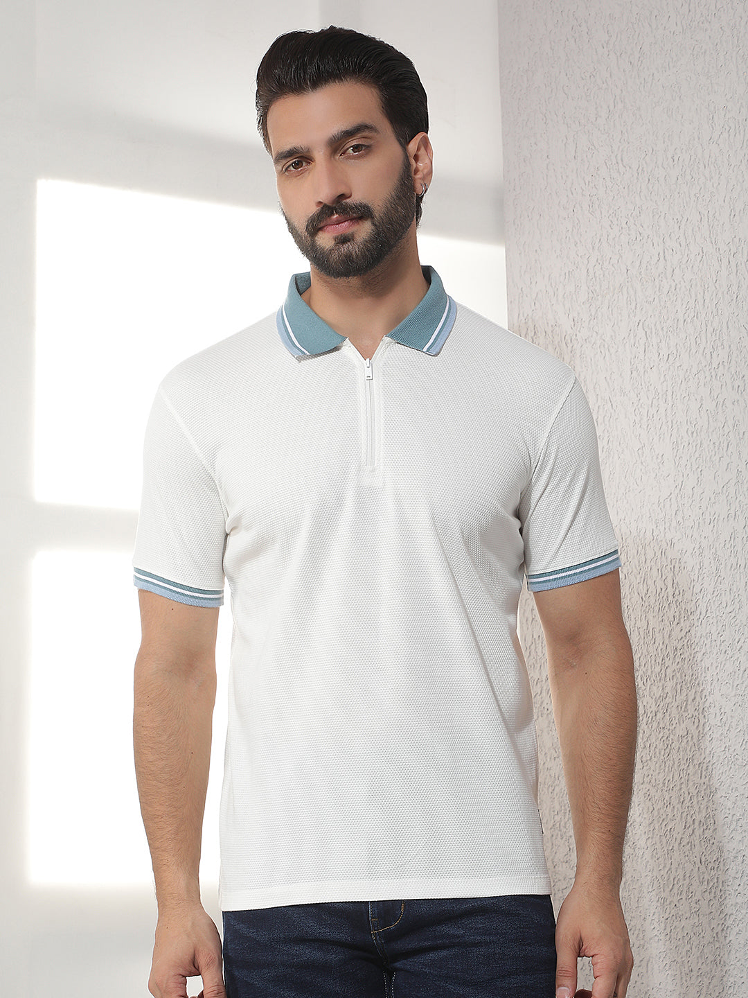cobb white solid polo neck t-shirt