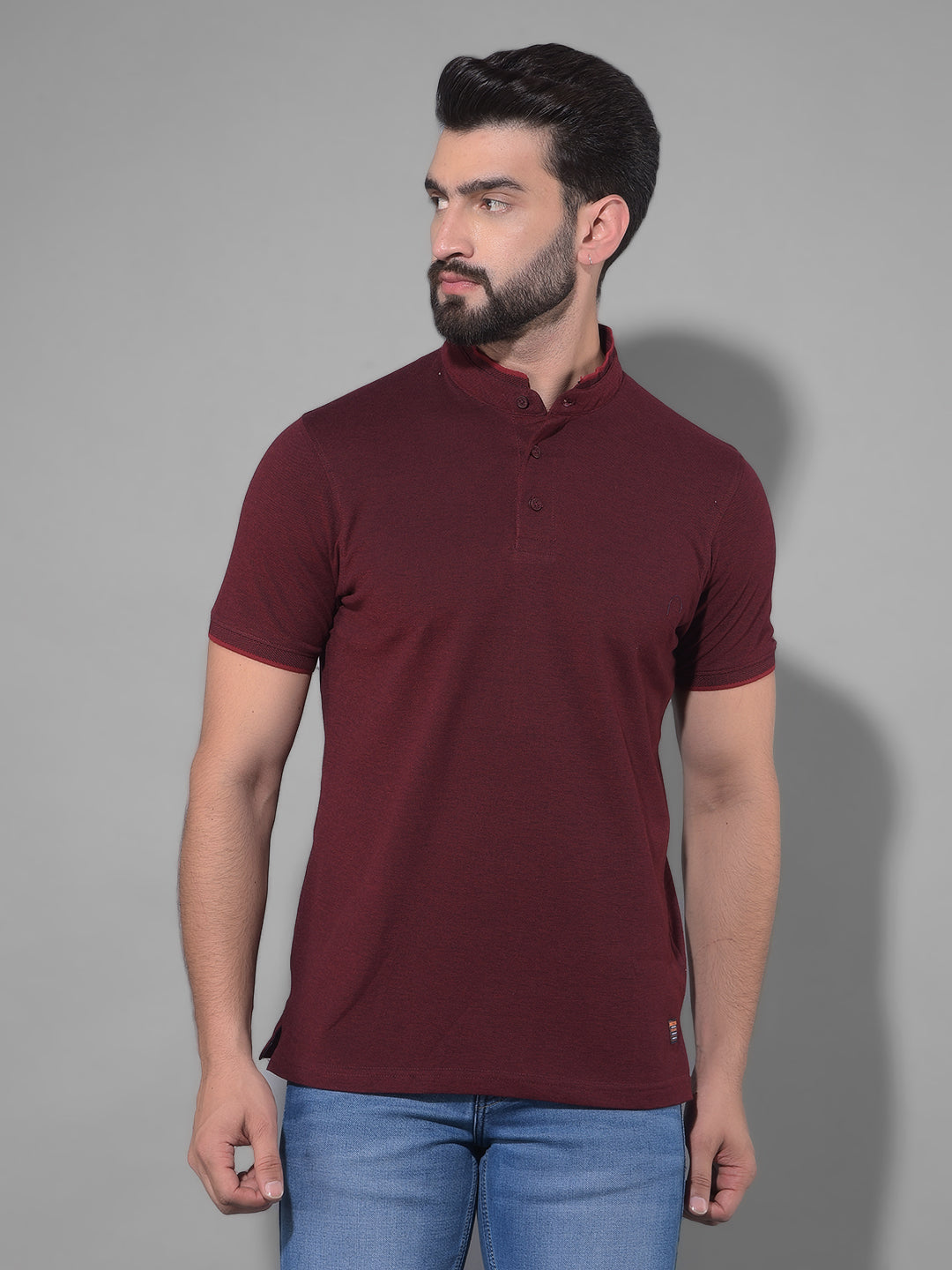 cobb solid wine mandarin collar neck t-shirt 