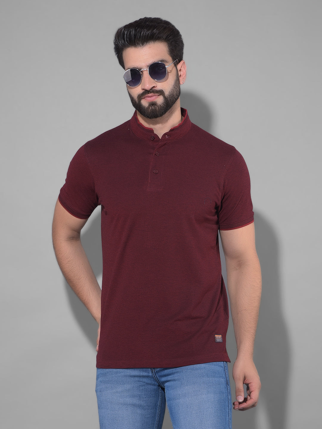 COBB SOLID WINE MANDARIN COLLAR NECK T-SHIRT