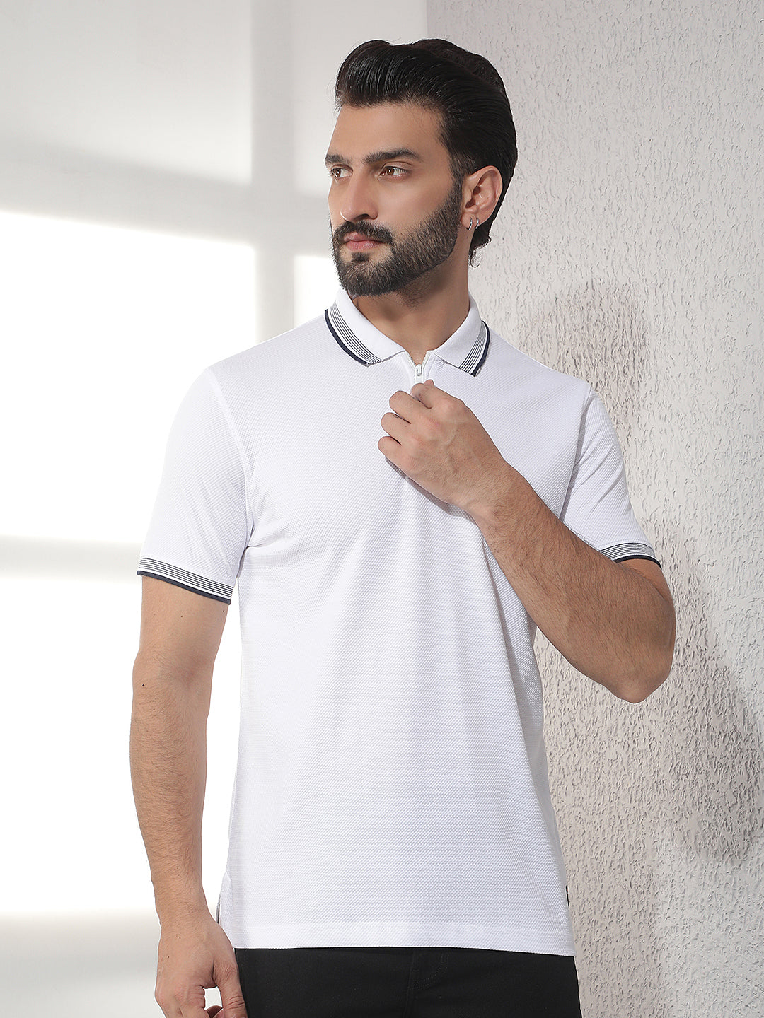 cobb white solid polo neck t-shirt
