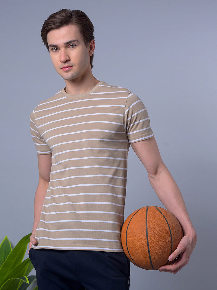 cobb beige striped round neck t-shirt