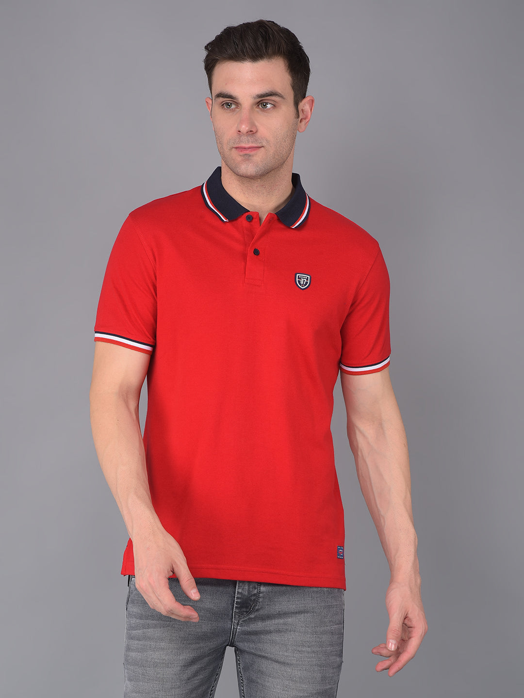cobb solid red polo neck t-shirt