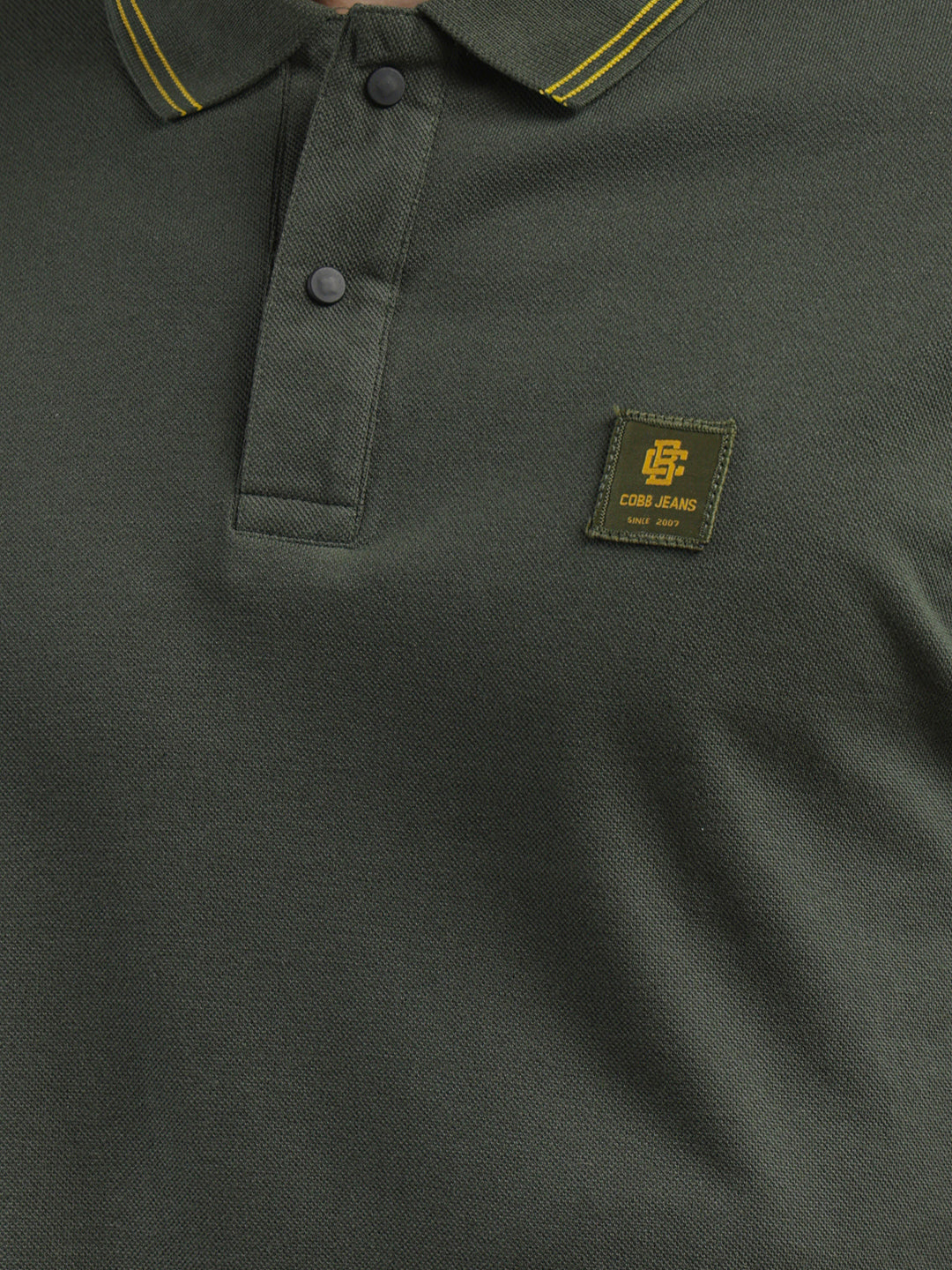 cobb solid olive polo neck t-shirt