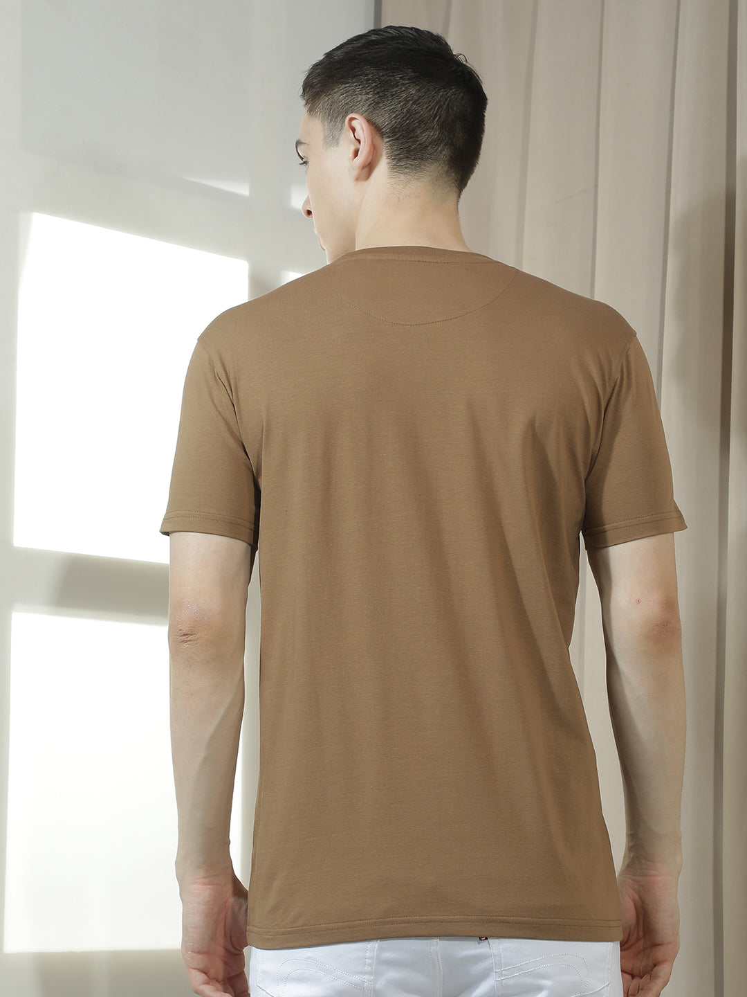 cobb brown printed round neck t-shirt