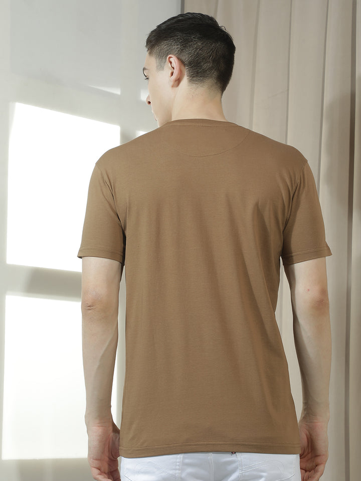 cobb brown printed round neck t-shirt