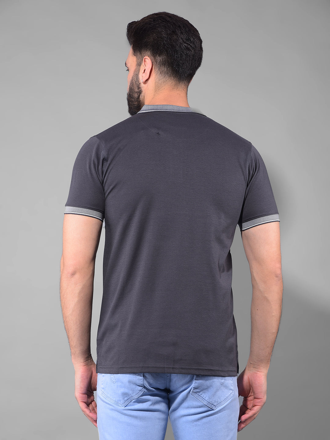 cobb solid dark grey polo neck t-shirt