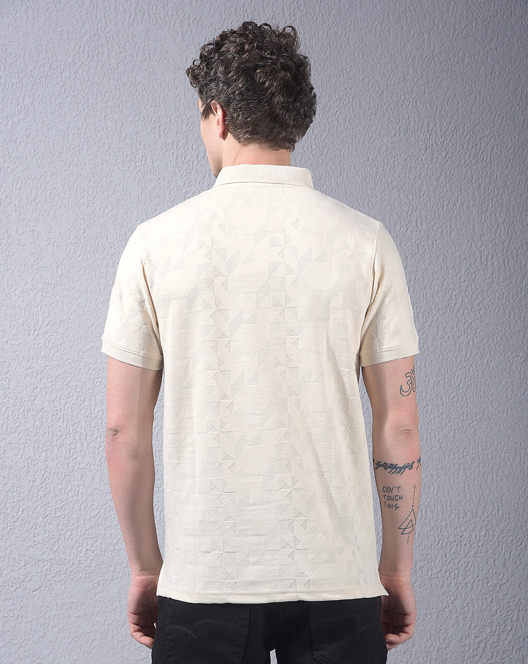 cobb cream solid polo neck t-shirt