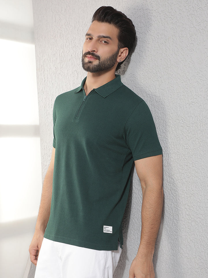 cobb bottle green solid polo neck t-shirt