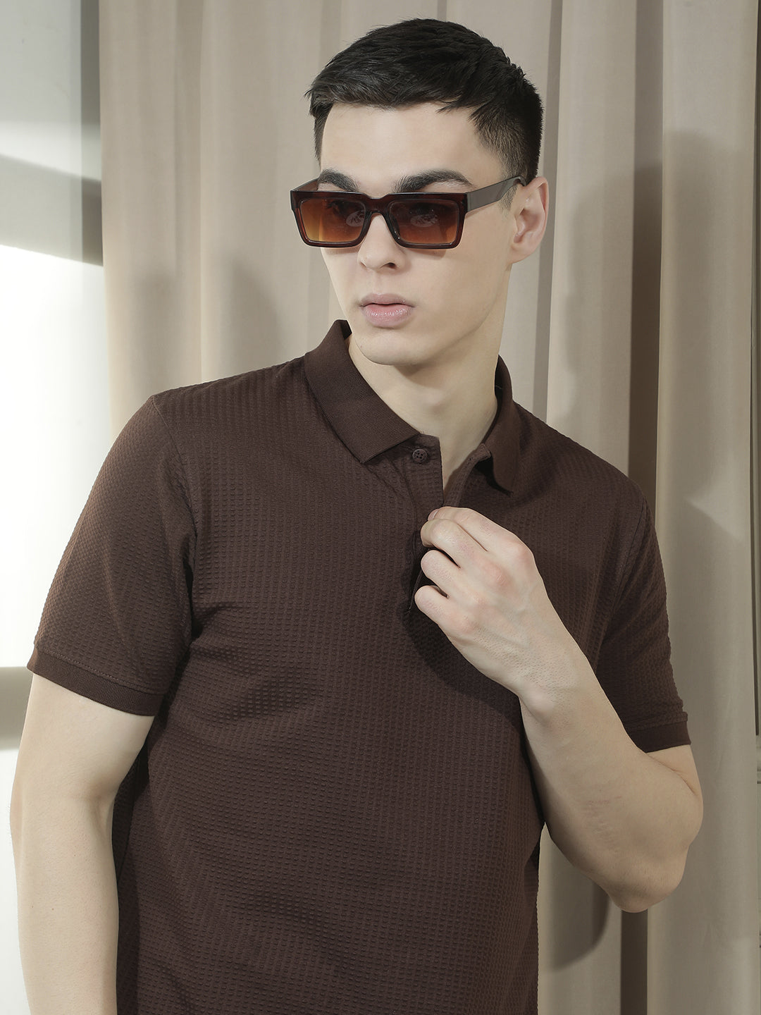 cobb brown solid polo neck t-shirt